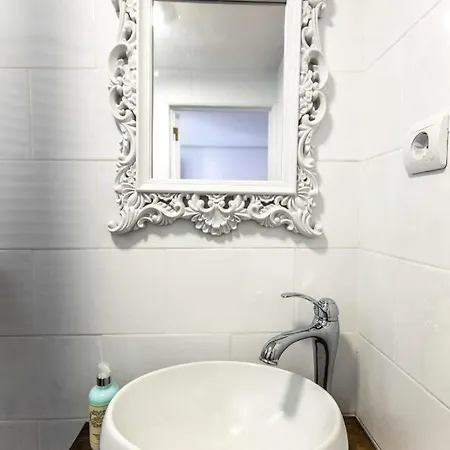 Appartement Lisbon Secret Garden 3 Sun Loungers Lisboa